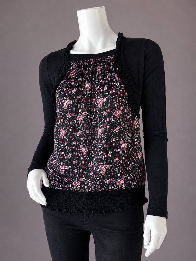 Çiçek Desenli Bolero Detaylı Bluz 