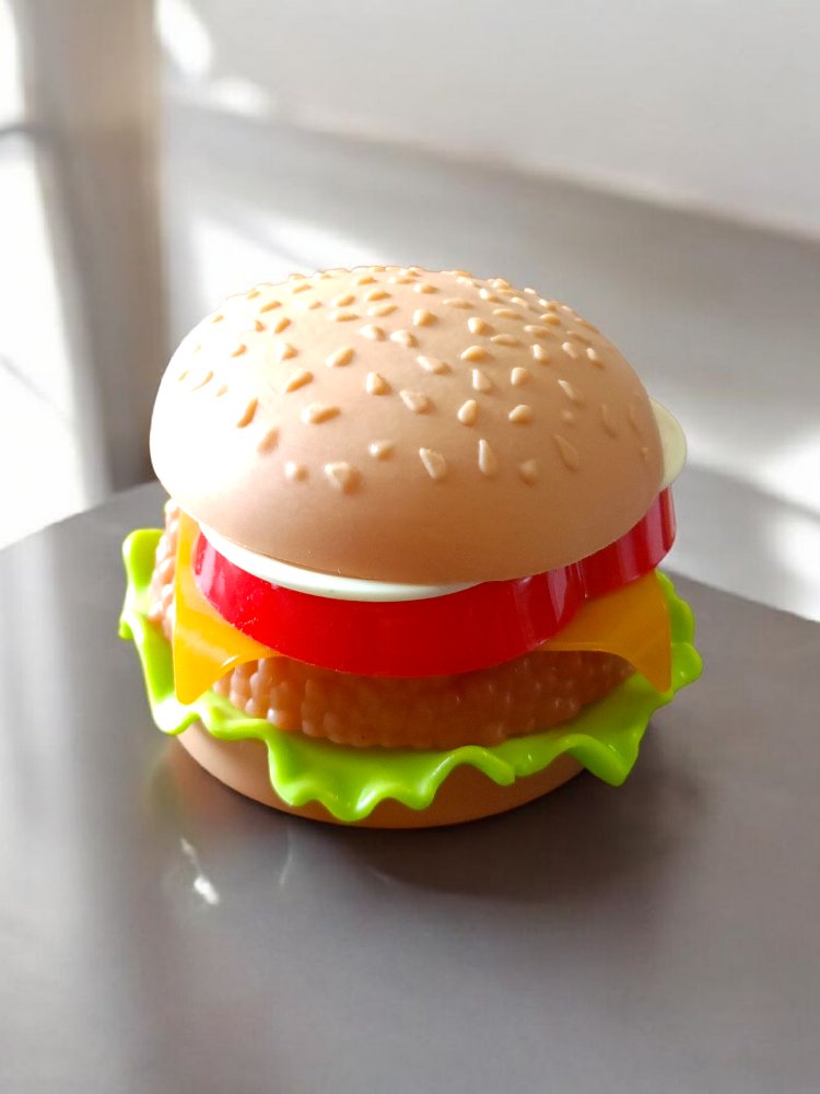 Hamburger Oyuncak Tekli