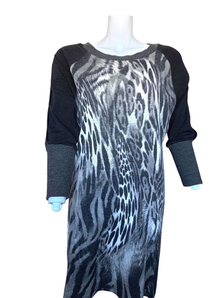 Leopar Desenli Kol Detaylı Elbise
