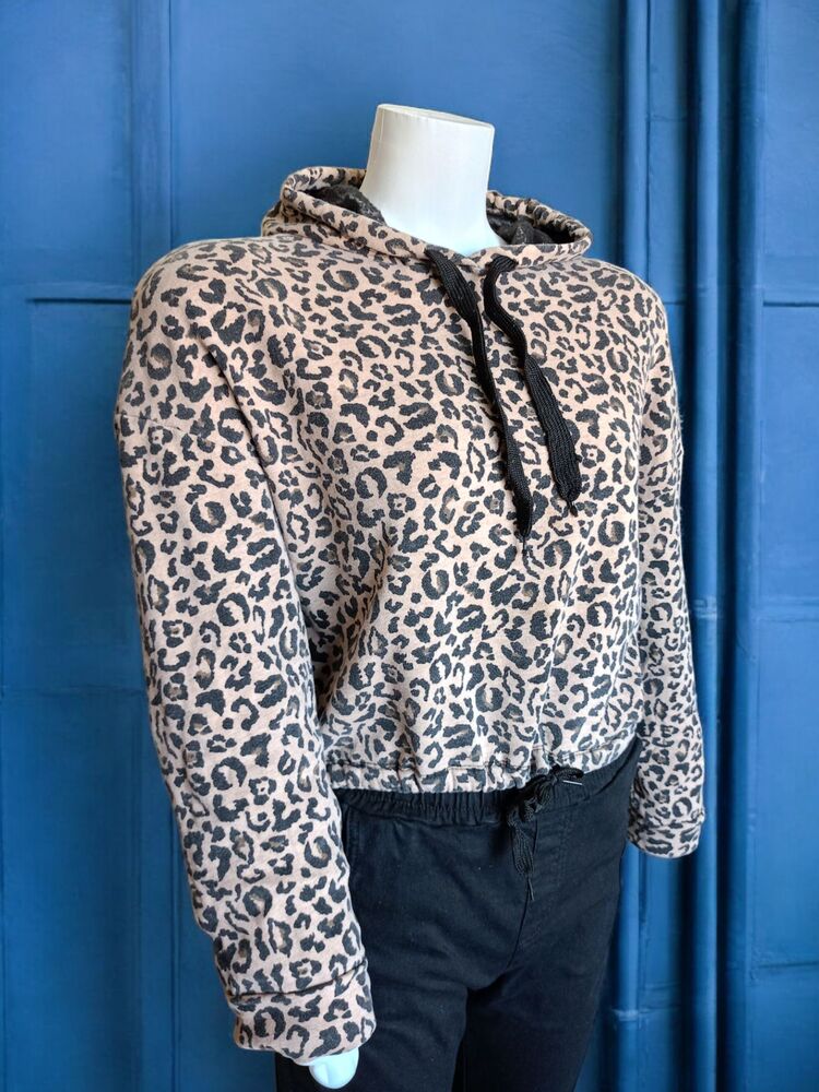Kapüşonlu Leopar Desenli Sweatshirt