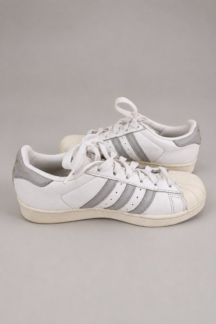 Orijinal Adidas Superstar İkonik Modeli