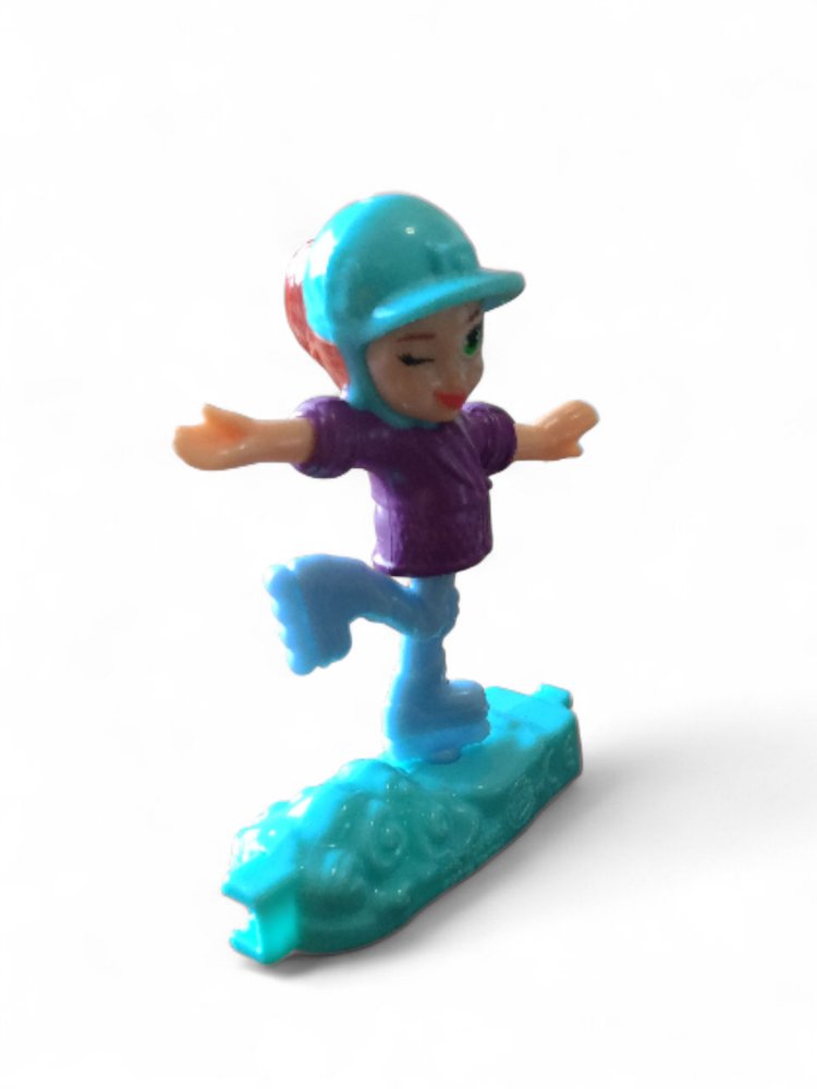 Polly Pocket Scooterlu Kız Figürü