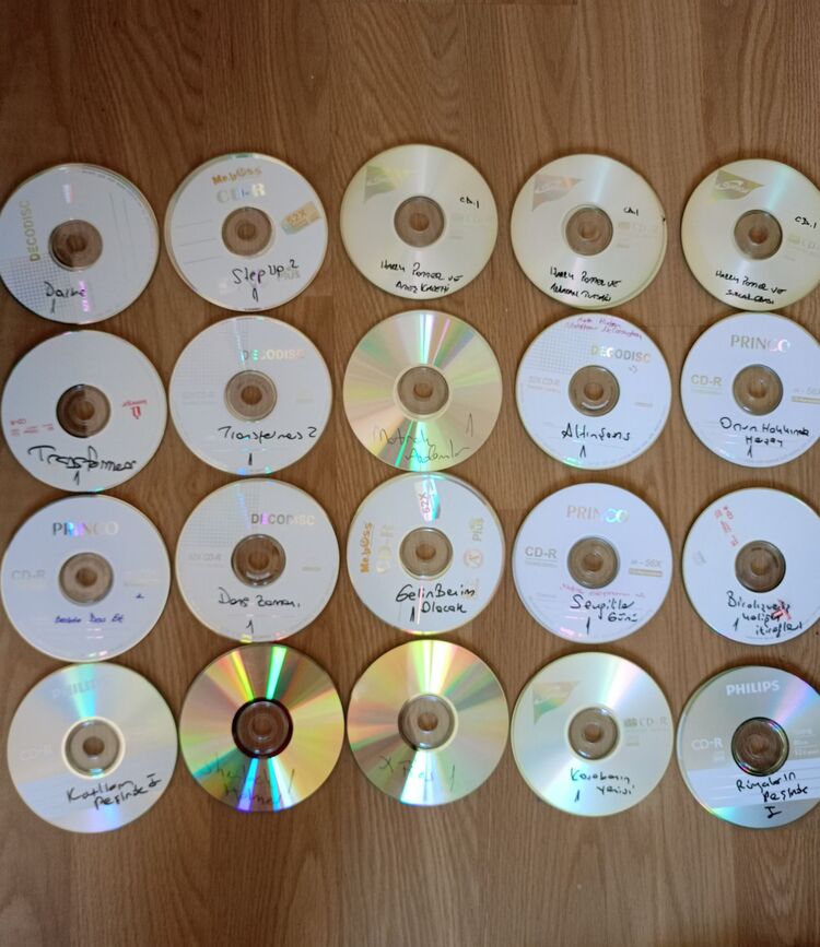 20 Adet Vcd Film Seti