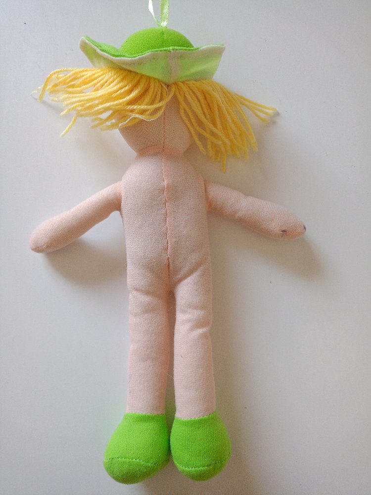 Pembe Bez Bebek Sarı Saçlı Yeşil Patikli
