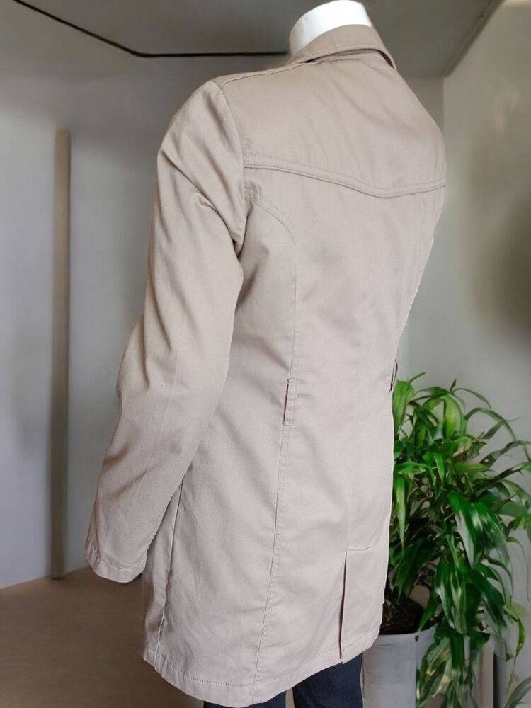 Düğmeli Bej Renk Kadın Trençkot