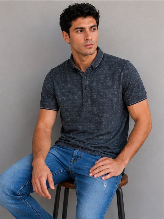 Koyu Gri Desenli Polo Yaka T-Shirt