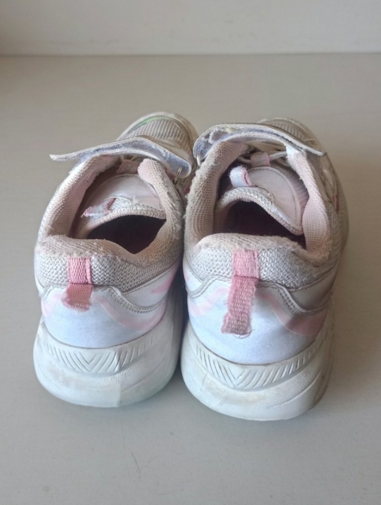 Pembe ve Beyaz Renk Sneaker Ayakkabı
