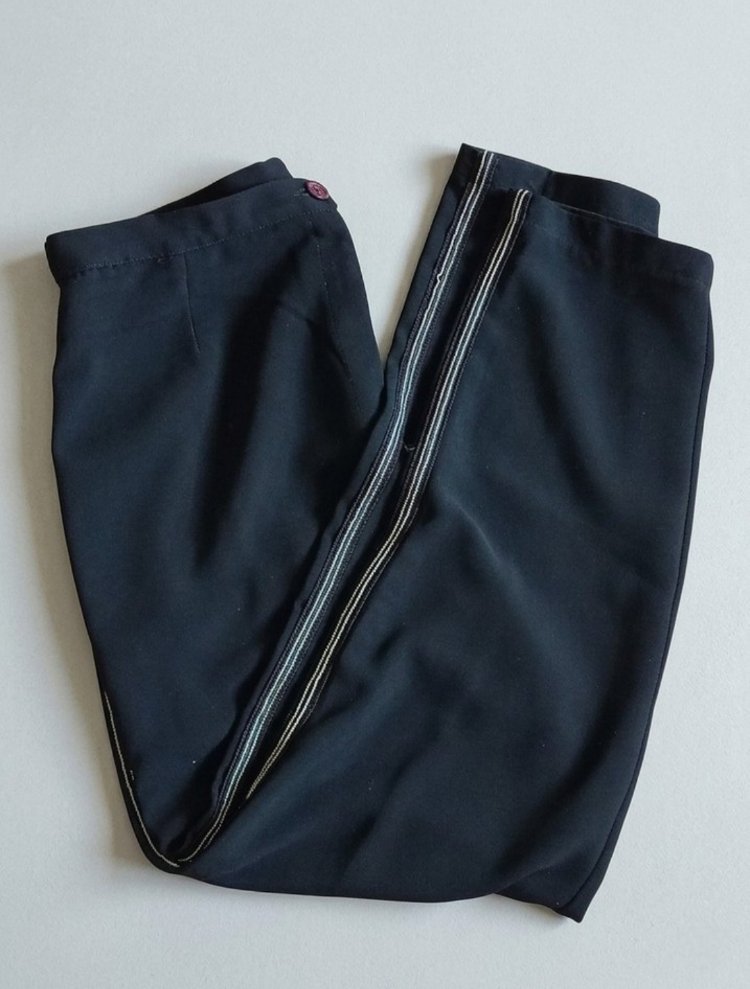 Yandan Şeritli Kumaş Pantolon