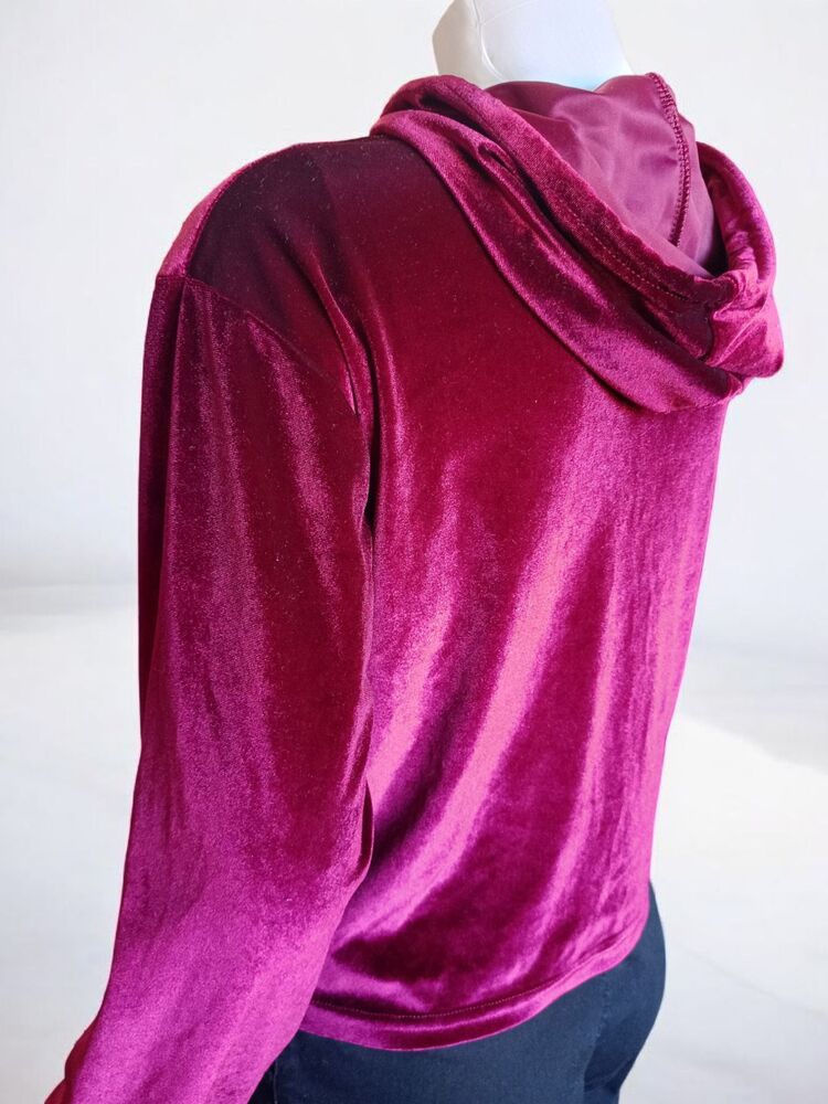 Kapüşonlu Kadife Dokulu Sweatshirt