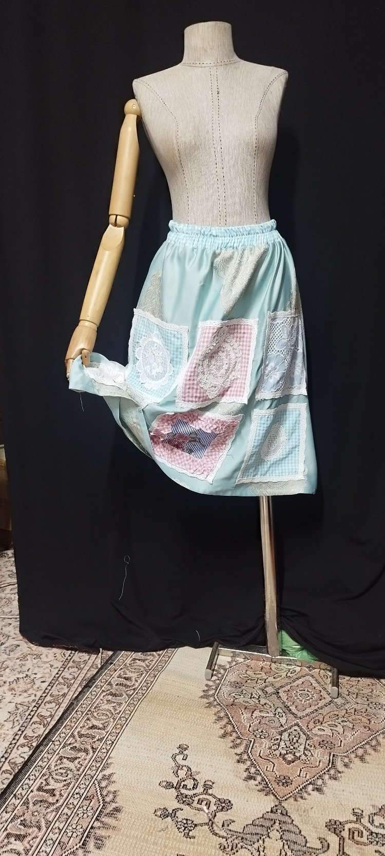 PATCHWORK SATEN ETEK