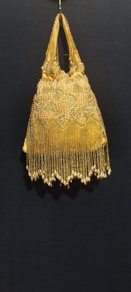GOLD BONCUKLU GECE ÇANTASI