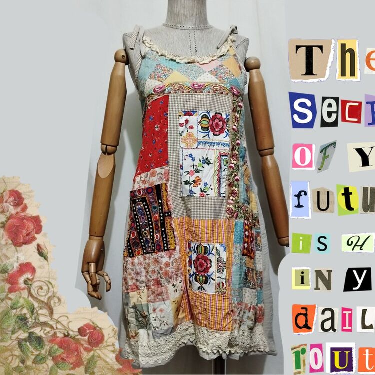 KETEN PATCHWORK ELBİSE . 