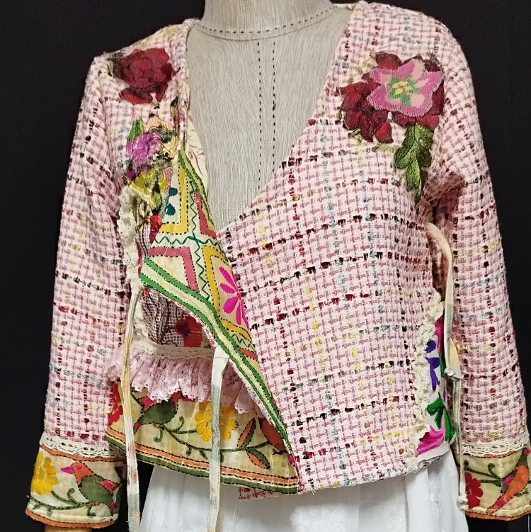 CHANEL PATCHWORK CEKET