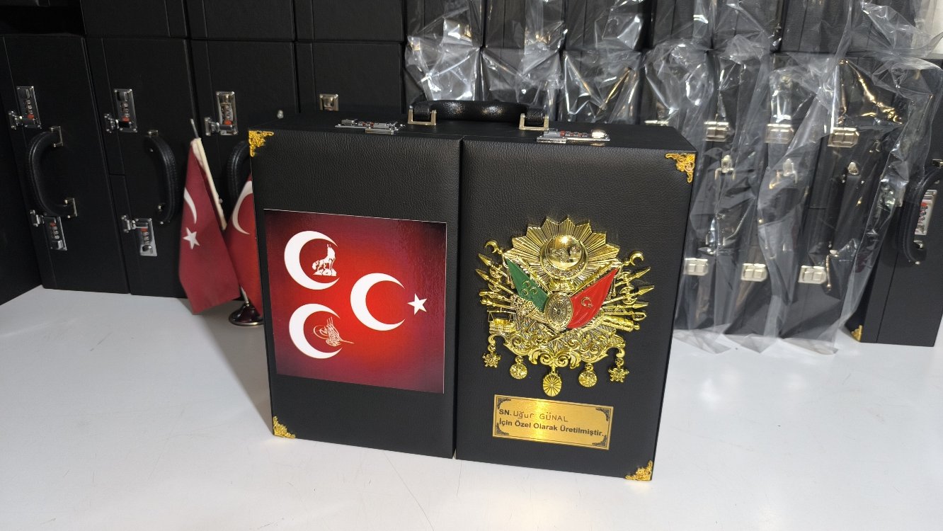 109'ADETLİ OSMANLI TUĞRALI ÜÇ HİLALLİ ÖZEL İSİMLİ TESBİH KOLEKSİYON ÇANTASI