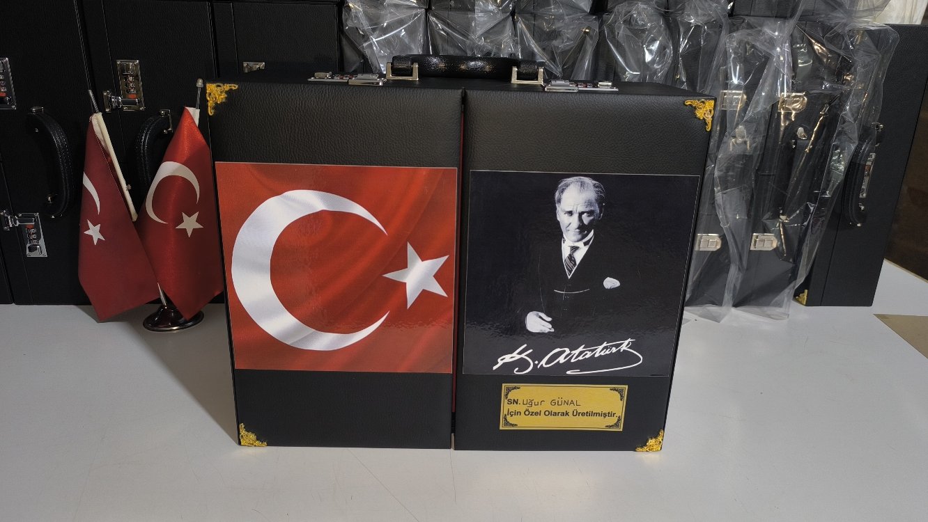 109'ADETLİ TESBİH KOLEKSİYON ÇANTASI TÜRK BAYRAKLI ATATÜRK RESİMLİ ÖZEL İSİMLİ
