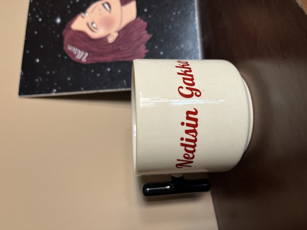 Siyah kulplu nedisin gakko kupa