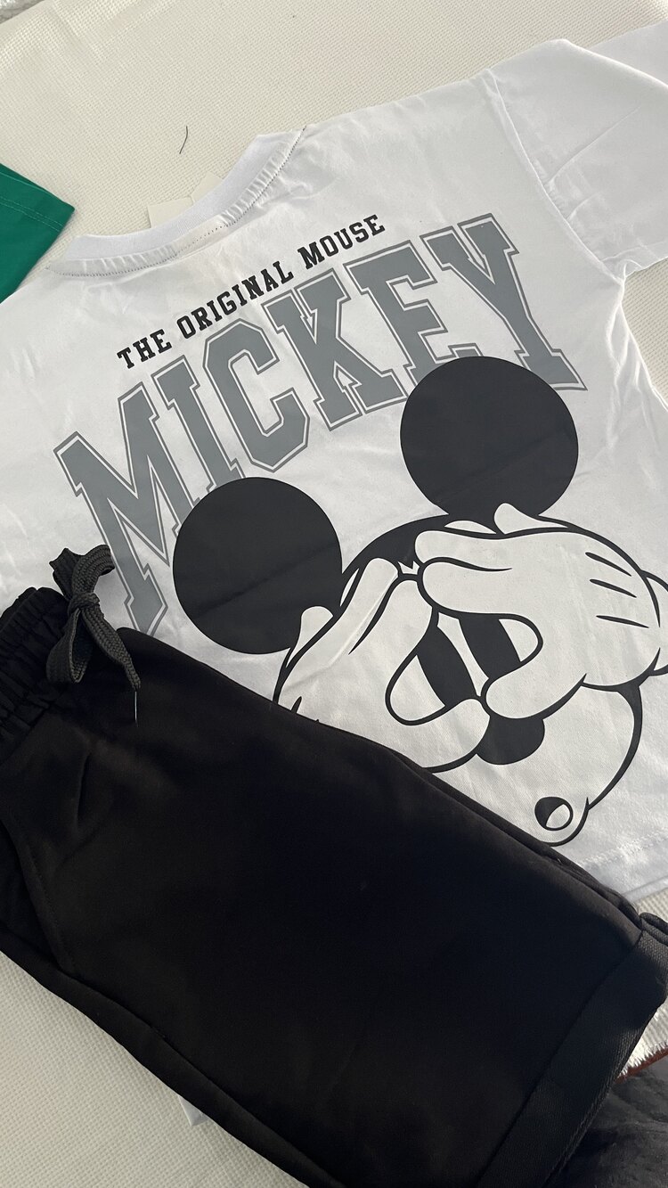 Çocuk Mickey takımı
