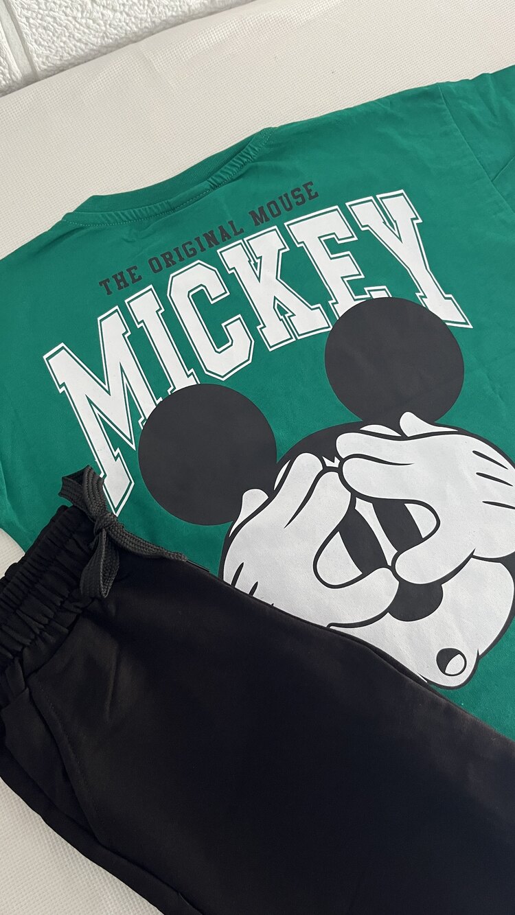 Çocuk Mickey takımı