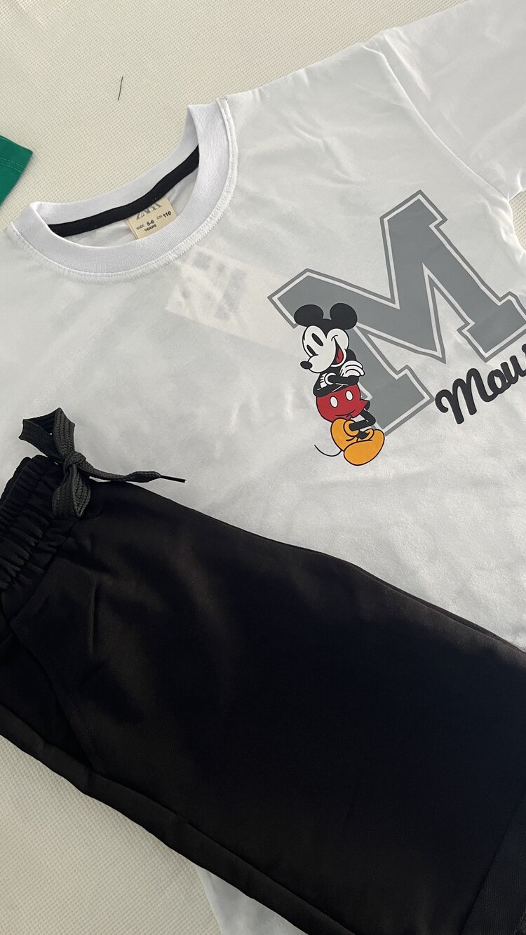 Çocuk Mickey takımı