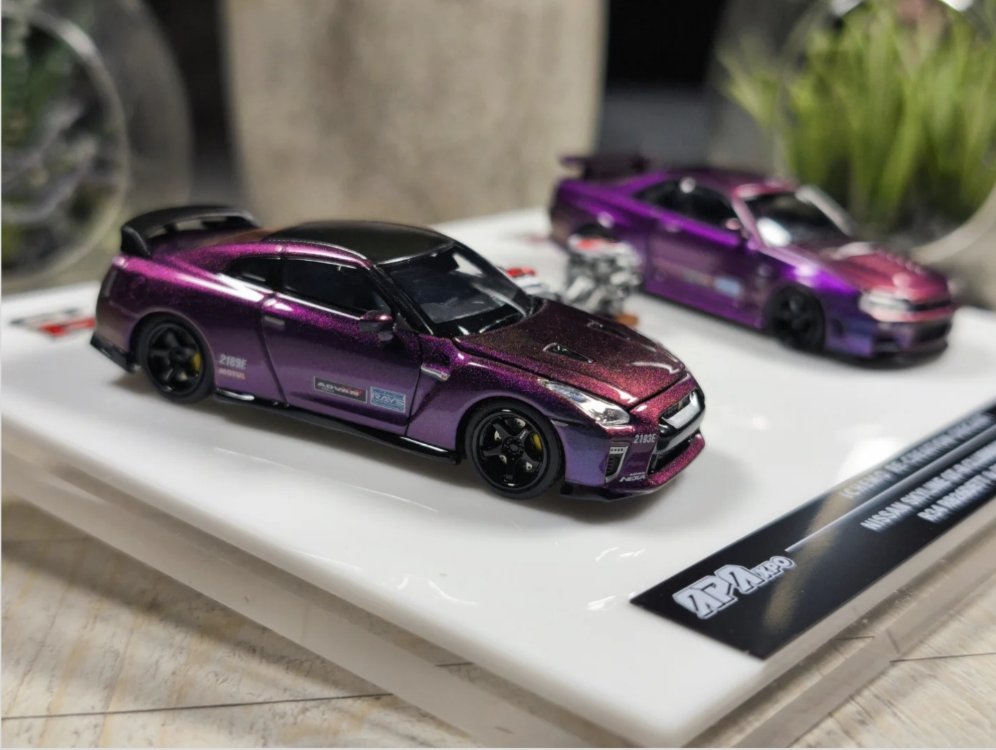 Motorhelix ICHEMO Re-Creation 1:64 Nissan Skyline GT-R Clubman Race Spec R34 & R35 2025 APA