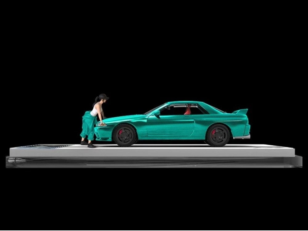 TPC NISSAN Skyline GT-R (R32) - Full Carbon + Figure - Green