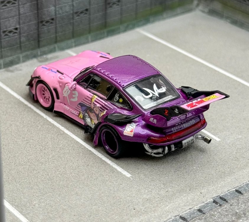 Mini Station Porsche RWB 964 Dragon Ball Z