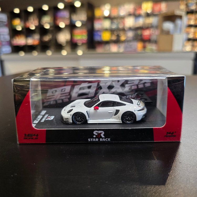Star Race 1:64 Porsche 911 GT3 R Black White Edition