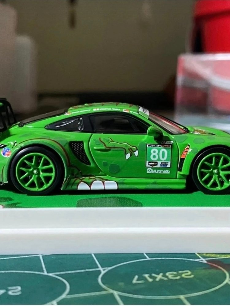 Star Race #80 Porsche 911 GT3 R Tyrannosaurus T-Rex Rexy Green