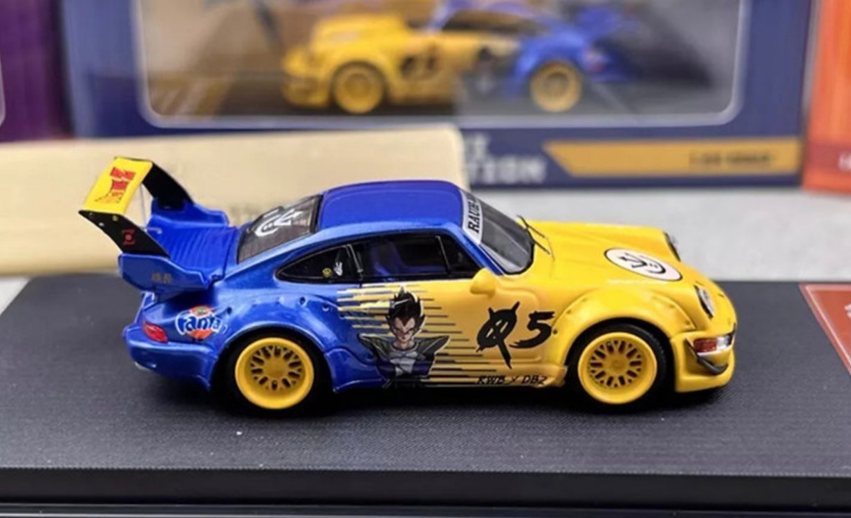 Mini Station Porsche RWB 964 Dragon Ball Z