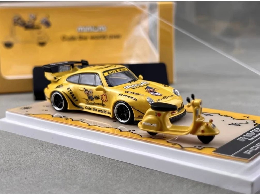 Ultimate Player Porsche 993 RWB Minion Motosiklet