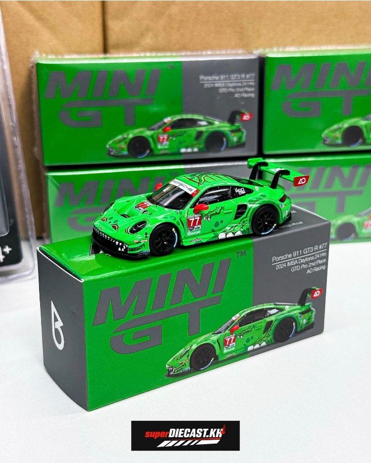 Mini GT 889 Porsche 911 GT3 R #77 MGT00889