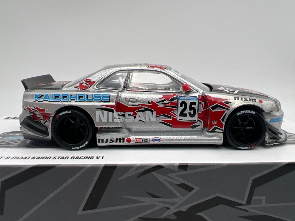 Kaido House Nissan Skyline GT-R (R34) Kaido Star Racing V1 KHMG197
