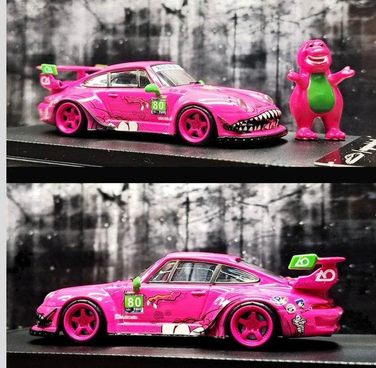 Model Collect 1:64 Porsche RWB 993 High Wing Roxy Livery + Figure