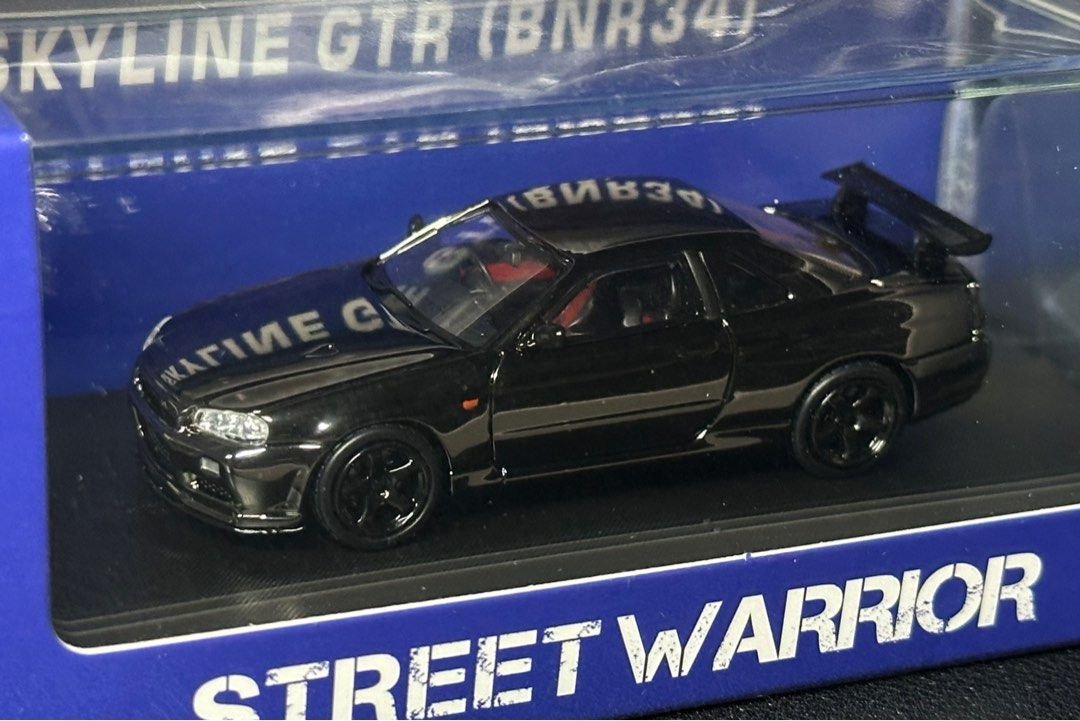 Street Warrior Nissan Skyline R34 GTR V-Spec II Chrome Black