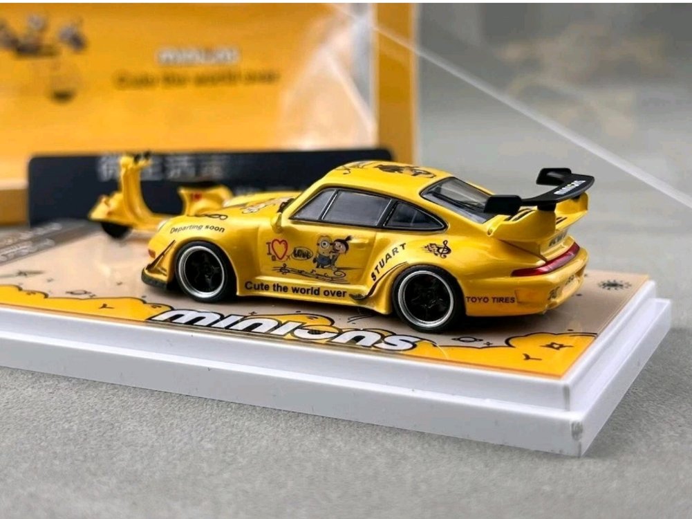 Ultimate Player Porsche 993 RWB Minion Motosiklet