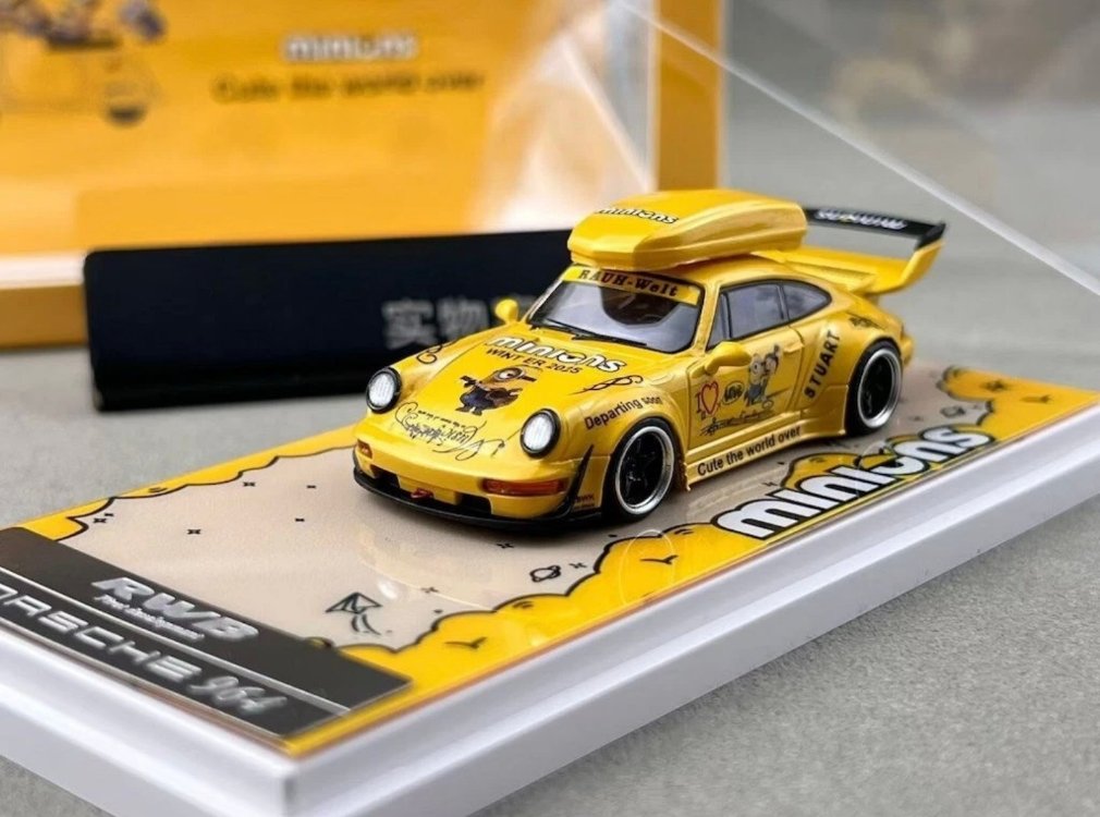 Ultimate Player Porsche 964 RWB Minion Portbagaj