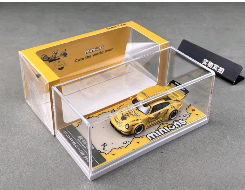 Ultimate Player Porsche 964 RWB Minion Portbagaj