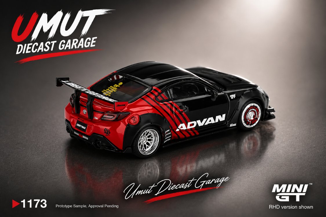 Mini GT Toyota GR86 LB Nation Advan MGT01173