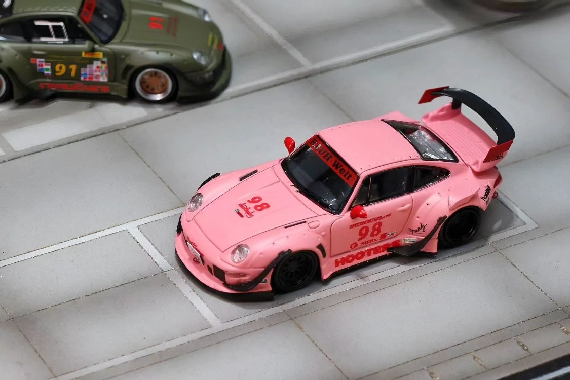 Street Weapon Porsche RWB 993 Pink Low Tail
