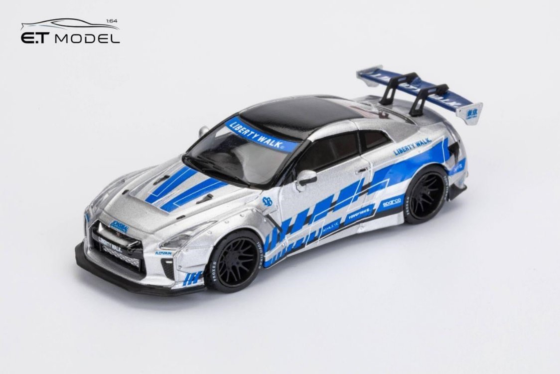 ET Model x Model Collect 1:64 Nissan GT-R R35 LB Widebody Modified 1.5 Version FNF Silver Blue