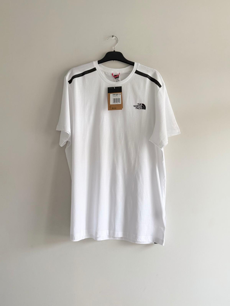 Sıfır Orijinal The North Face Regular Fit %100 Pamuklu Erkek Tişört