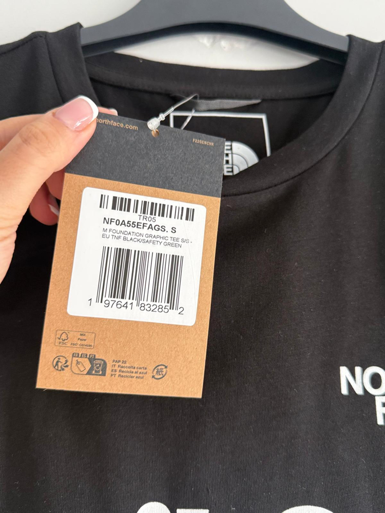 Sıfır Orijinal The North Face Regular Fit %100 Pamuklu Erkek Tişört