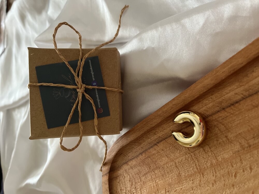 Büyük Earcuff Gold Küpe 