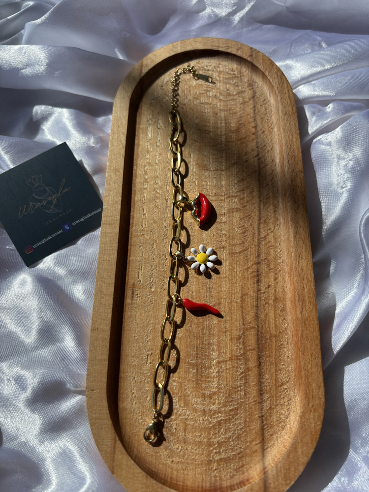 Papatya Charm Bileklik