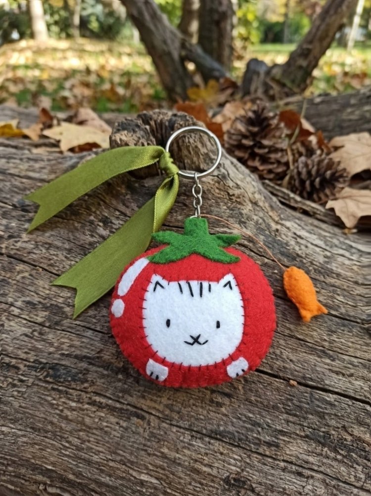 Kedi Figürlü Domates Çanta Charm/ Anahtarlık