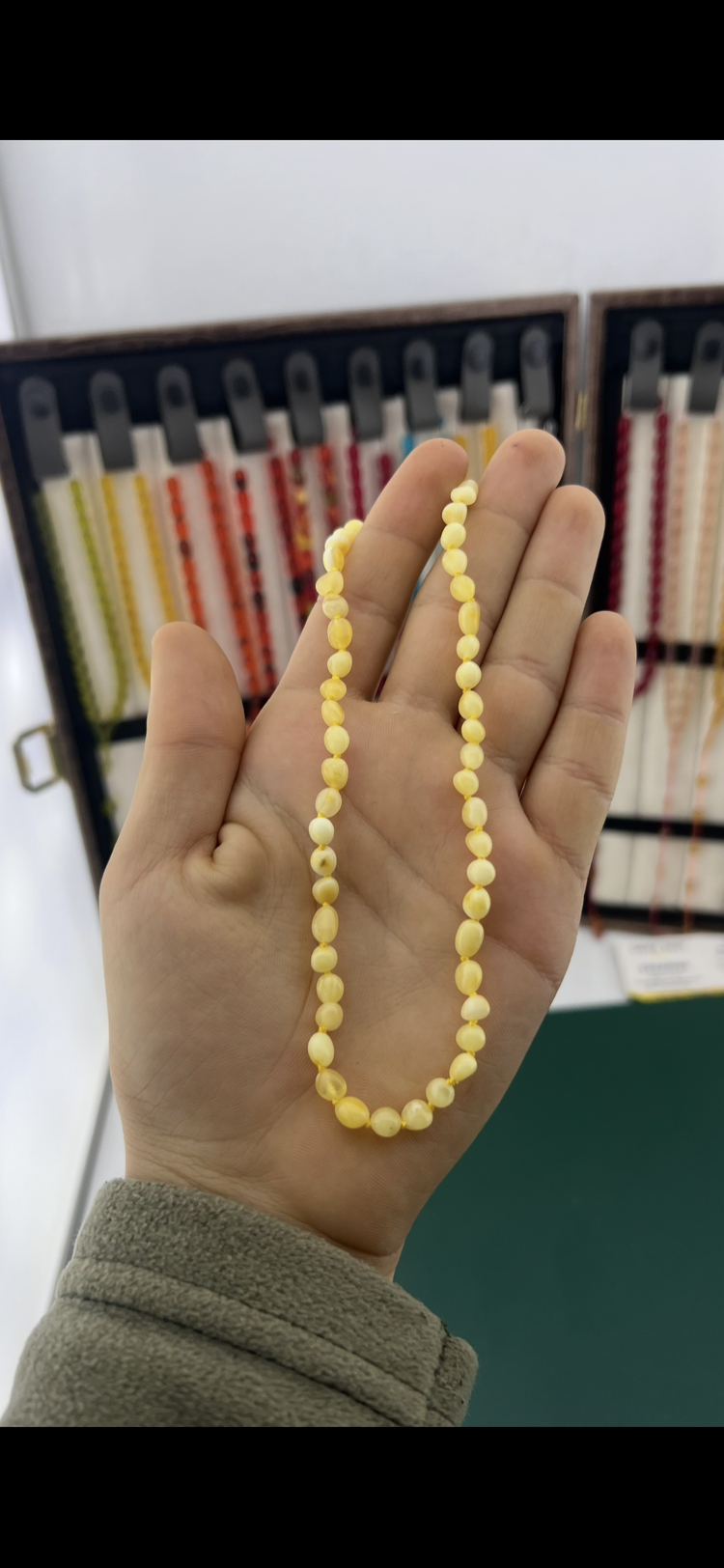 Doğal Kehribar Çocuk & Bebek Kolyesi – El Yapımı, Gerçek Kehribar