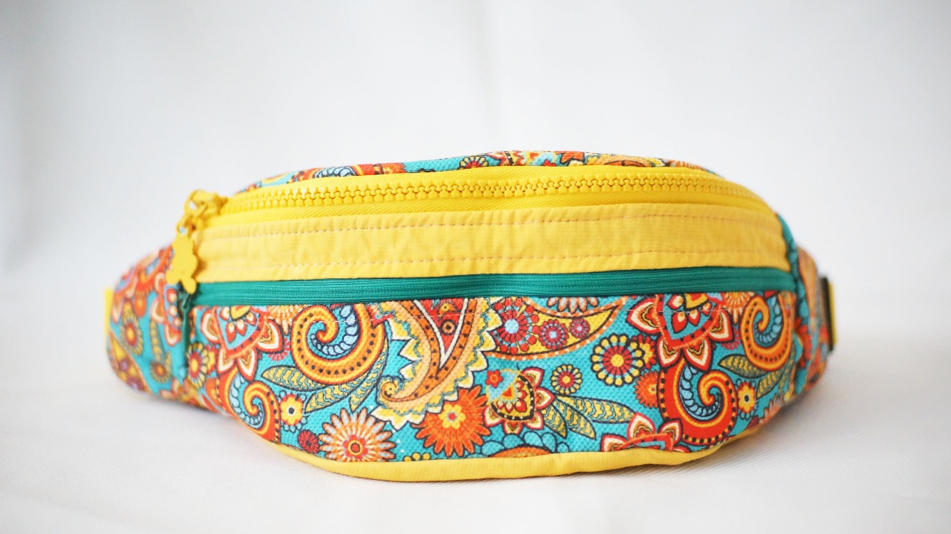 Paisley Bel Çantası