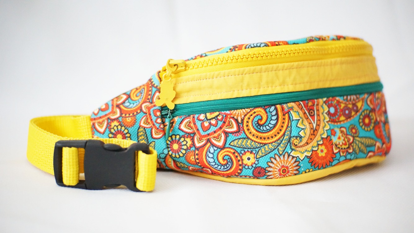Paisley Bel Çantası