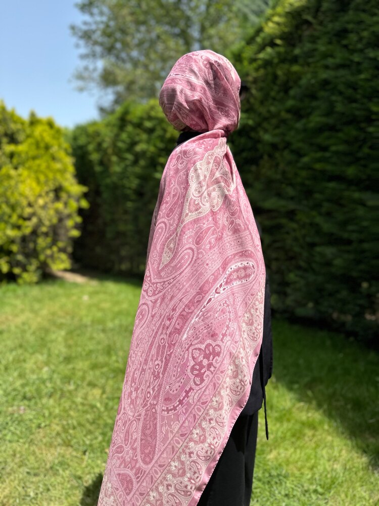 Pembe Nakış Etnik Koleksiyon