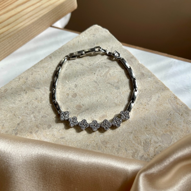 Van Cleef Silver Bileklik